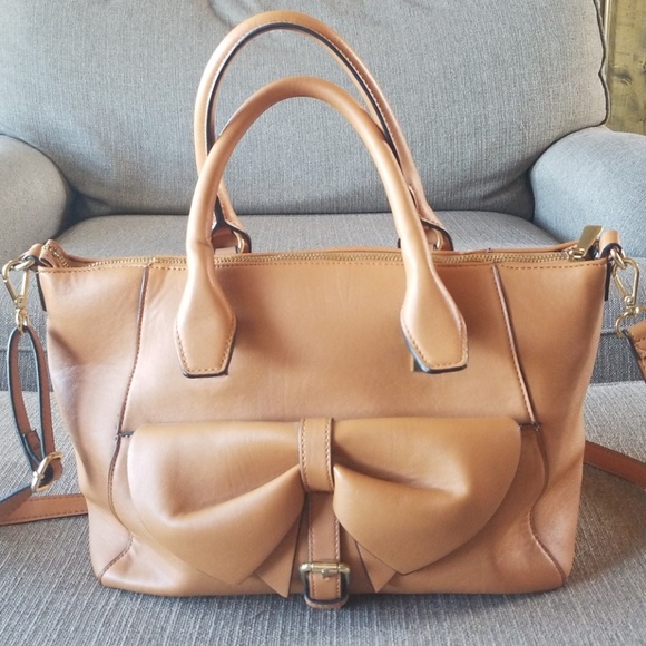 Gianni Bini Handbags - Gianni Bini Camel Bow  purse